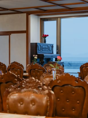 バラホール